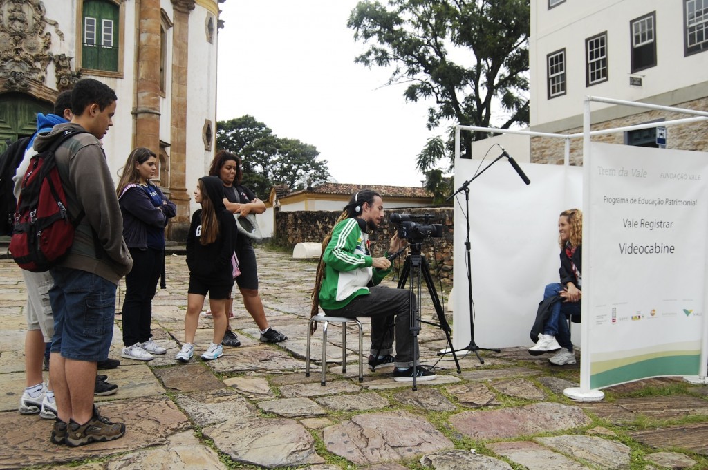 Registro do depoimento da Professora Carla Renata dos Santos.